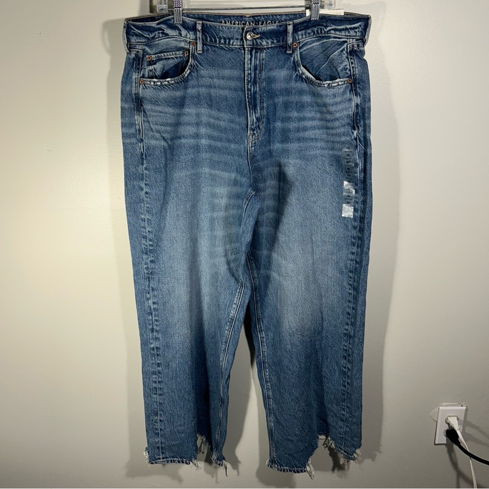 NWT American Eagle Super High-Rise Baggy Wide Leg Jeans Women’s 20 Distressed